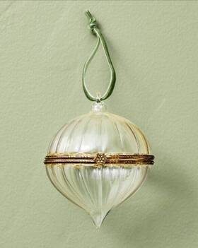 Hearth And Hand 196761582401 New Magnolia Hinged Ribbed Glass Christmas Tree Ornament
