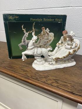 Heritage 759735011323 White Porcelain Reindeer Sleigh Gold Accents Hand Painted Christmas