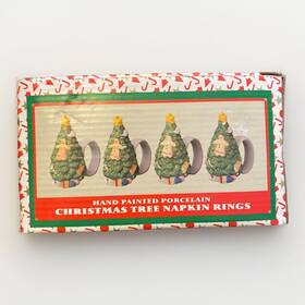 Holiday Collection 033911806287 Porcelain Christmas Tree Napkin Rings - Hand Painted 4 Pc Set World Bizaars