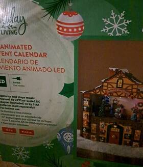 3723585 Holiday Living Animated Led Musical Christmas Advent Calendar Plays 8 Songs Uib