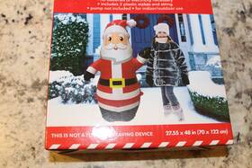 Holiday Style 430001319564 Christmas 4 Ft Santa Airblown Inflatable Nib
