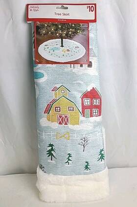 Holiday Style 430001974404 Nwt Inch Country Town And Ice Skating 40 Christmas Tree Skirt
