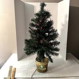Holiday Time 045484713718 32 Inch Fiber Optic Christmas Tree Color Changing In Box