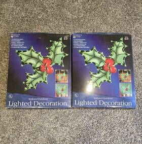 Holiday Time 727223930326 Vtg Lighted Holly Indoor/outdoor 22 Inch Christmas Decoration Read
