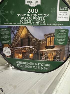 Holiday Time 764878781835 200 Sync 8 Function Warm White Led Christmas Icicle Lights