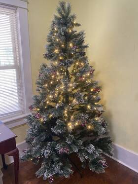 Holiday Time 804606732958 7.5 Foot Pre-lit Glittering Frost Pine Christmas Tree Local Pick Up