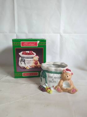 542092 House Of Lloyd Christmas Candy Dish A Treat For The Holidays D11