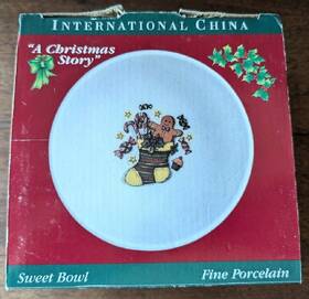 36-215 International China A Christmas Story Susan Winget Porcelain 5.5 Inch Sweet Bowl