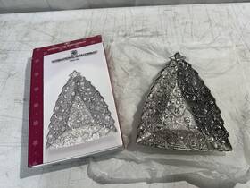 99119522 International Silver Vintage Co Christmas Tree Metal Candy Dish Trinket Tray