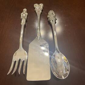 99119876 International Silver Company Christmas Holiday 3 Piece Serving Set Plated