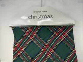 32-295321 Kirklands Christmas Winter Plaid 48 Inch Tree Skirt Red And Green Nwt