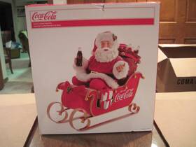 Kurt Adler 086131565816 Coca-cola Santa In Sleigh Tabletop Christmas Decoration 10 Inch