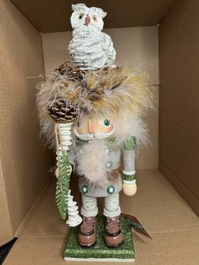 Kurt Adler Hollywood 086131449314 Woodsman With White Owl Wooden Christmas Nutcracker 15 Inch - New