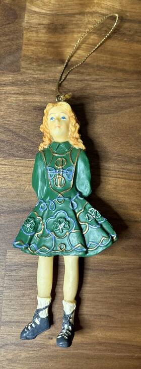 W4100 Kurt Adler Vtg Dancing Irish Girl Ornament Step Dancer Christmas Clover 5.5 Inch