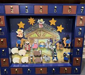 J3767 Kurt S. Adler Christmas Wood And Magnetic Nativity Advent Calendar Doors Open