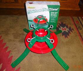 4423 Lakewood Christmas Tree Stand Model 23 Inch Leg Span Up To 7ft With 4 Trunk