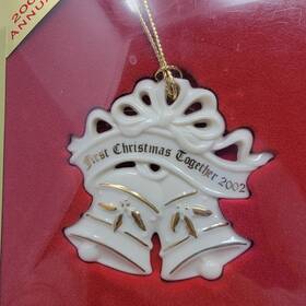 Lenox 091709423078 Ornament First Christmas Together 2002 Bells Porcelain New T 36