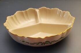 117389 Lenox #117389 Holiday Christmas Divided Condiment Candy Serving Dish Bowl / Nwt