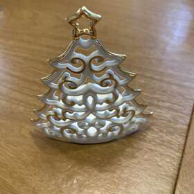 760569 Lenox Bright Christmas Tree Votive Pierced With Gold Trim #760569