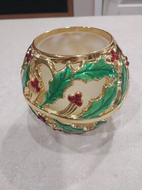 813469 Lenox Holiday Gold 4 Inch Christmas Holly Votive Tea-light Candle Holder