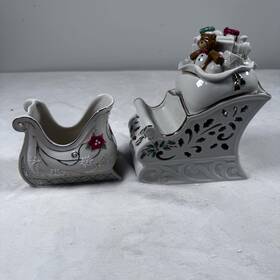 Lenox 83013 Holiday Santa Sleigh Figurine And Petals Pearls Vase Set 2 Christmas