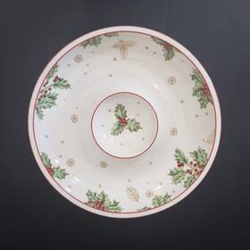 Lenox 882864186409 Treasured Traditions Holiday Christmas Chip And Dip Bowl Hollies Berries
