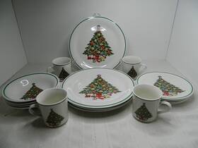 Lynns Stoneware 738294001310 China Christmas Holly Tree Dinnerware Set 16 Pc Service For 4