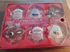 Magic Power Co 090727169036 Rudolph The Red Nosed Reindeer Bumble Santa Christmas Plays 3 Songs Lights Up