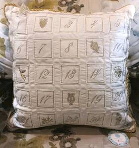 Martha Stewart 766360209124 Macys Exclusive Advent Countdown To Christmas Accent Pillow 2012