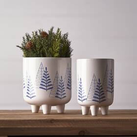 86512 Melrose Christmas Tree Pot With Legs 4 Inch D X 6 H Dolomite