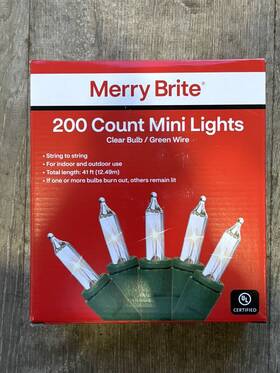 Merry Brite 050428345801 41ft 200 Count Mini Clear Lights On Green Wire Christmas New In Box