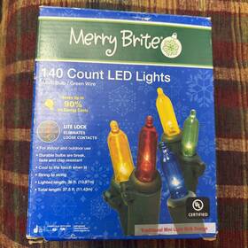 348085 Merry Brite Led 140 Mini Christmas Lights Multi Color Indoor Outdoor Green Wire