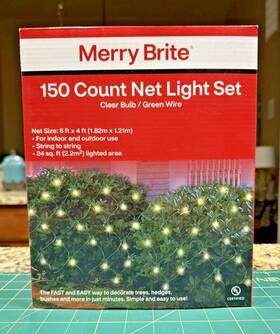 502801 Merry Brite 150 Net-style Lights Clear Bulb Green Wire 6 Ft X 4 Christmas