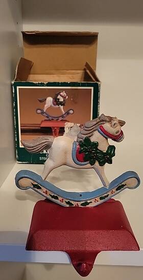 1337-6 Midwest Vtg Rocking Horse Cast Iron Christmas Stocking Hanger Midweat Cannon Falls Read