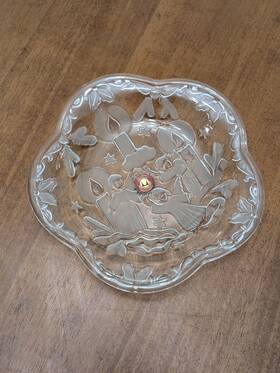 Mikasa 020911585410 Inch Holiday Lights Christmas Crystal Bonbon Plate Vintage