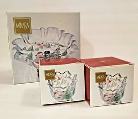 Mikasa 610/594 Christmas Painted Footed Glass Platter And Votive Set Story