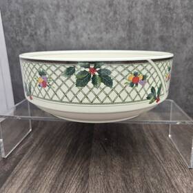 Cab08 Mikasa Heritage Christmas Story 9.5 Inch Ceramic Salad Bowl Oven-to-tableware