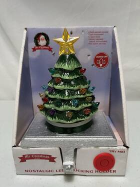 Mr. Christmas 051053114923 Led Light Up Nostalgic Ceramic Green Tree Stocking Holder Nib