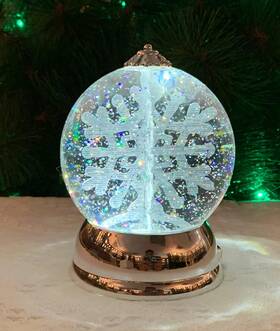 Natures Mark 841887124775 Christmas Lighted Snow Globe 6.5 Inch Spinning Snowflake Led Water By Moment