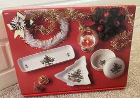 Nikko 033705001959 Vintage Christmastime Christmas 5 Pc Gift Pack Mint Tray Candy Dish Candle