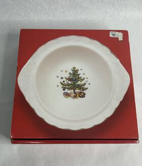 Nikko 033705180272 Happy Holidays Vegetable Bowl 10 Inch Christmas Decorative