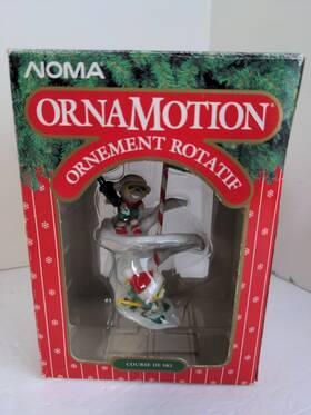 2379 Noma Ornamotion Christmas Ornament Ski Race 1989