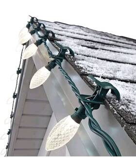 Noma 937476952288 16ft 8 Ft C9 Led Quick Clip Christmas Lights 25 Count Warm White Sealed