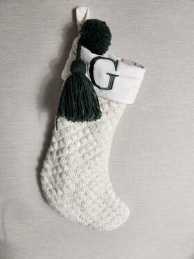 93677 North Pole Trading Co Letter Inch G 18 Christmas Stocking Ivory Knit Green Tassel