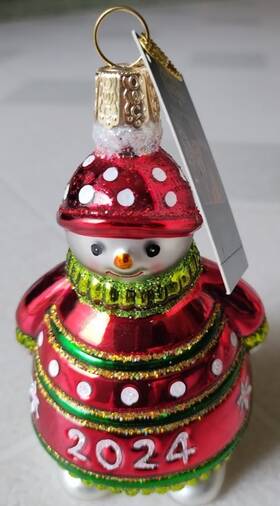 24232 Old World Christmas 2024 Snowman Hand Painted Blown Glass Ornament New