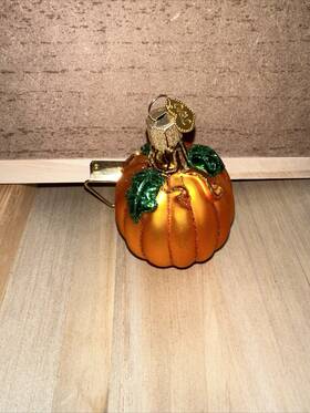 28046 Old World Christmas Pumpkin Blown Glass Ornament Decoration