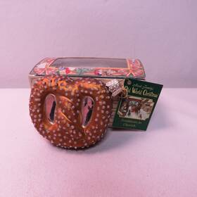 32025 Old World Christmas Glass Blown Ornament Pretzel With Owc Gift Box