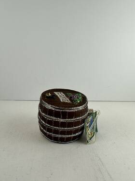 32067 Old World Christmas Wine Barrel Glass Ornament 2005 - Brand New Free Shipping