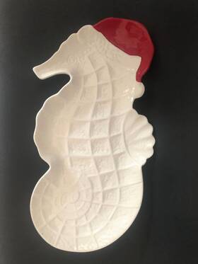 4304307 Pier 1 Imports Retired - Beach Christmas Seahorse Platter W Santa Hat 15 Inch X7