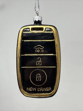 Rm-0646 Place And Time New Driver 16 Years Christmas Ornament Resin Car Remote 3 Inch